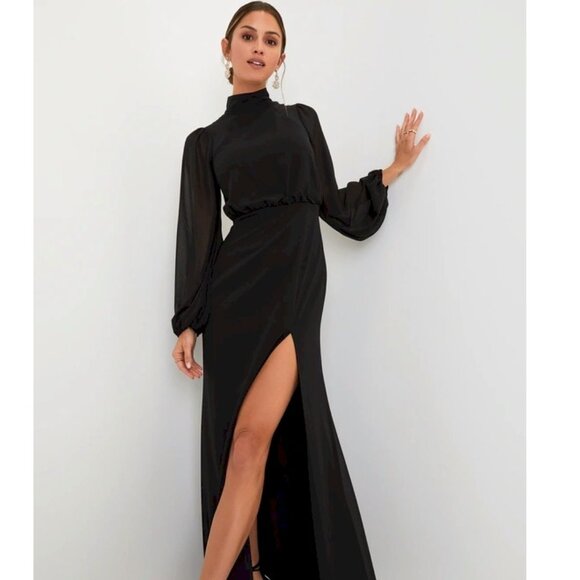 Graceful Entrance Black Long Sleeve Backless Maxi Dress Size Medium NWOT - Picture 10 of 12